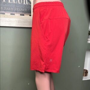 Men’s lululemon Red Shorts